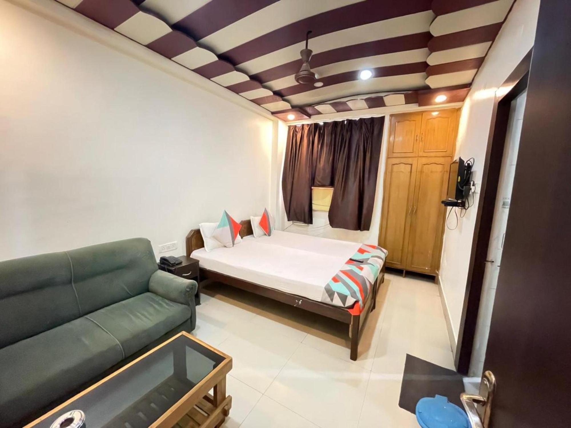 Grg R P International Patna Hotel Патна Екстериор снимка