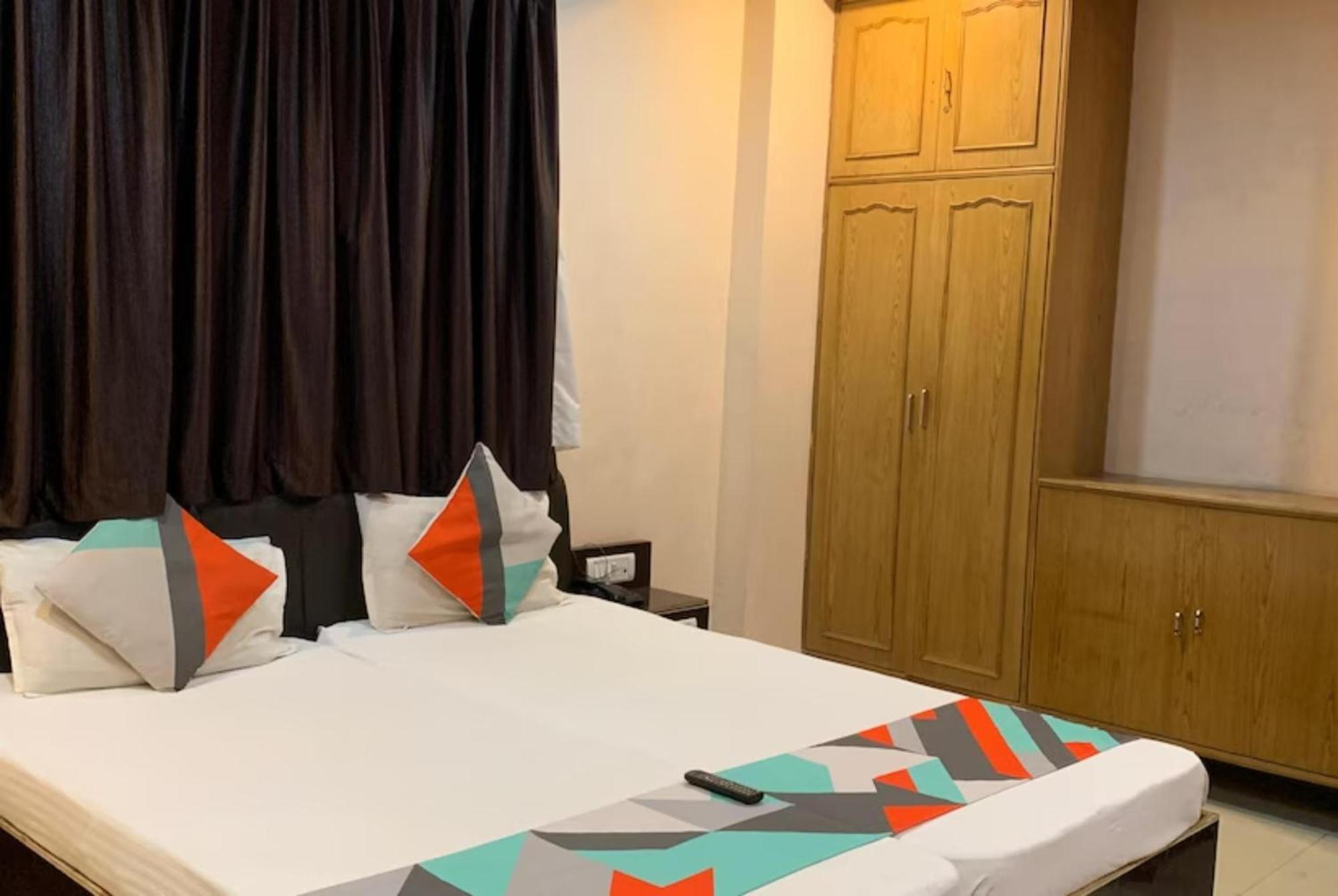 Grg R P International Patna Hotel Патна Екстериор снимка