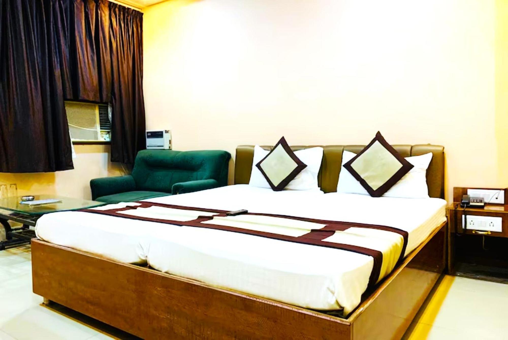 Grg R P International Patna Hotel Патна Екстериор снимка